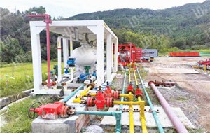 原油含水70%以上如何处理？油水分离设备选型要点