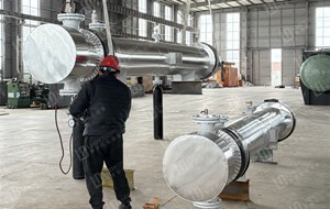 从制造到发运：塞尔维亚项目定制管壳式换热器顺利完工