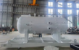 厄瓜多尔项目400 PSI卧式分离器：60" × 12'，ASME VIII Div.1